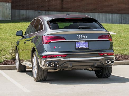 Used 2023 Audi SQ5 Premium Plus w/ Premium Plus Package AWD/4WD image 5