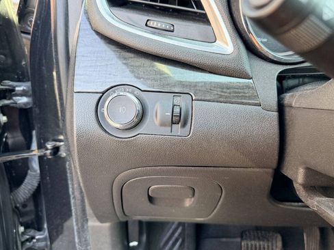 Used 2015 Buick Encore Convenience FWD image 14