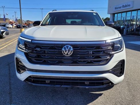 New 2026 Volkswagen Atlas Cross Sport SEL R-Line AWD/4WD image 2