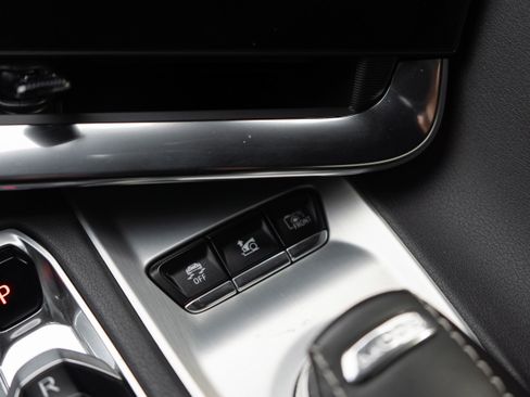 Used 2020 Chevrolet Corvette Stingray Preferred Conv w/ 2LT Preferred Equipment Group image 22