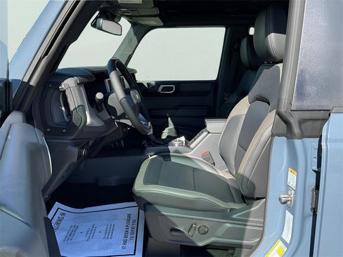 New 2025 Ford Bronco Outer Banks image 17