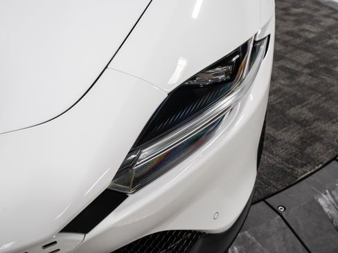 Used 2022 Ferrari Roma RWD image 13