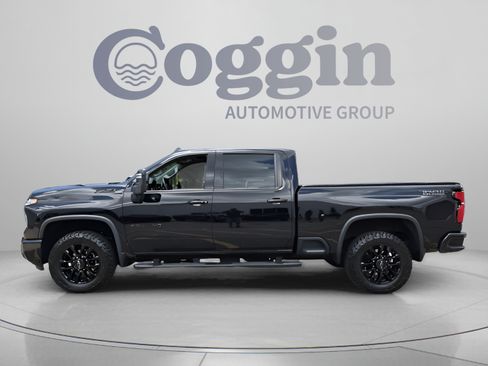 Certified 2025 Chevrolet Silverado 2500 LTZ w/ Trail Boss Package AWD/4WD image 2