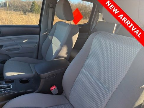 Used 2014 Toyota Tacoma 4x4 Double Cab image 12