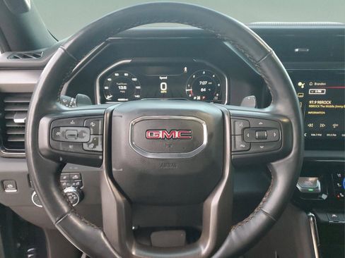 Used 2024 GMC Sierra 1500 AT4 w/ Technology Package image 20