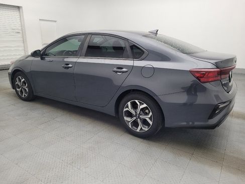 Used 2019 Kia Forte LXS FWD image 3