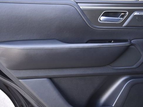 Used 2025 INFINITI QX80 Pure RWD image 26