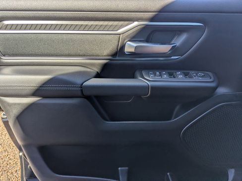 New 2026 RAM 1500 Big Horn AWD/4WD image 13