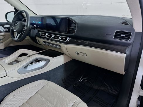 Used 2020 Mercedes-Benz GLE 580 4MATIC image 31