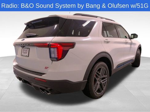 New 2026 Ford Explorer ST w/ Sun And Sound Package image 6