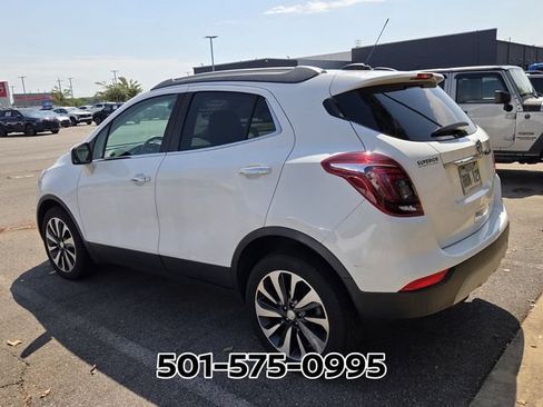 Used 2021 Buick Encore Preferred FWD image 3