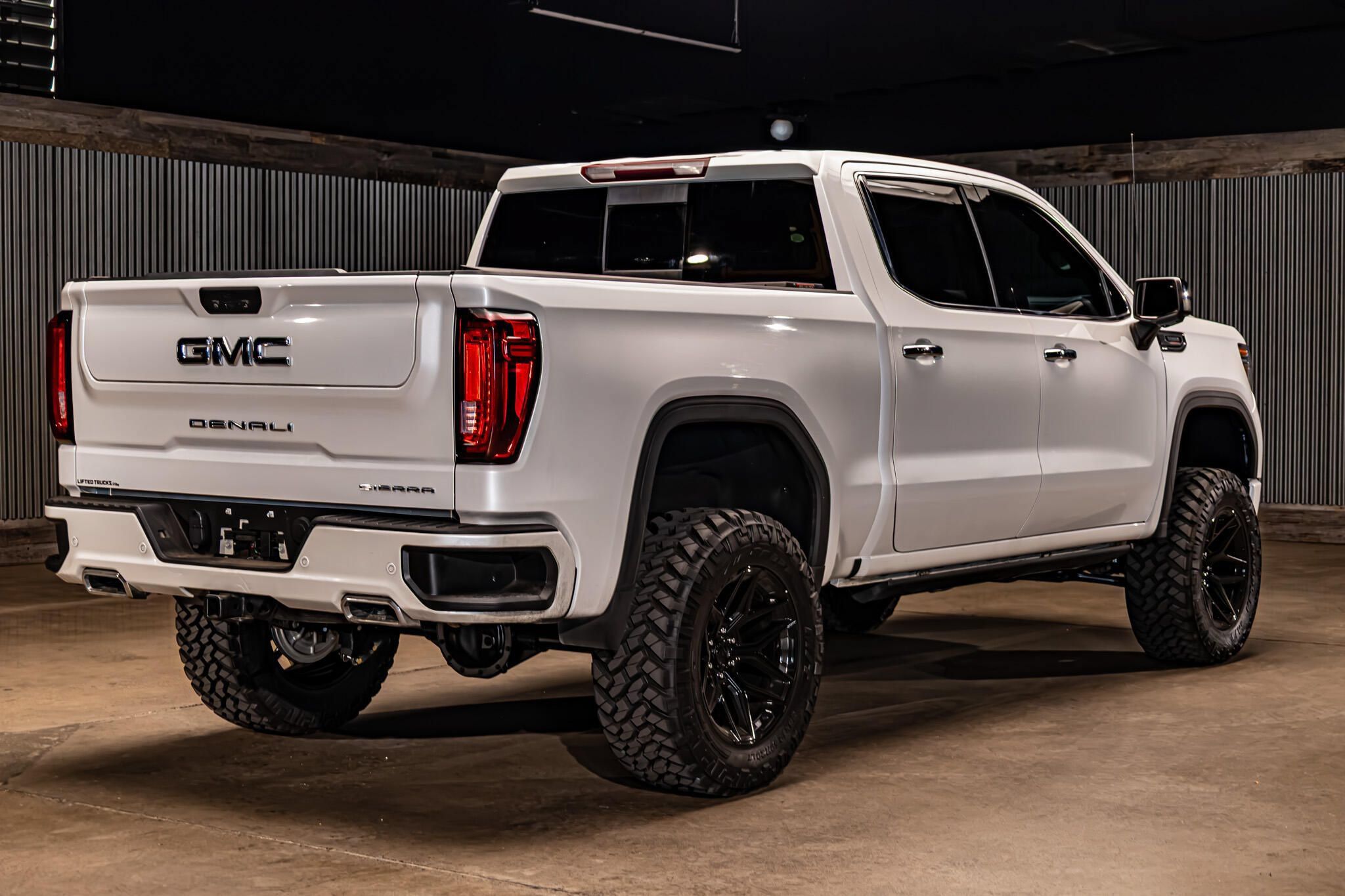 Used 2021 GMC Sierra 1500 Denali AWD/4WD image 10