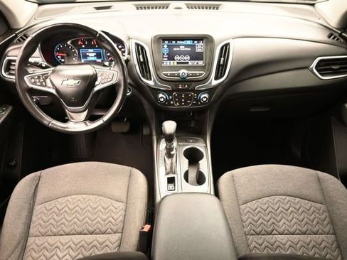 Used 2022 Chevrolet Equinox LT FWD image 12