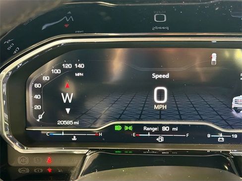 Used 2023 GMC Sierra 1500 Elevation image 12