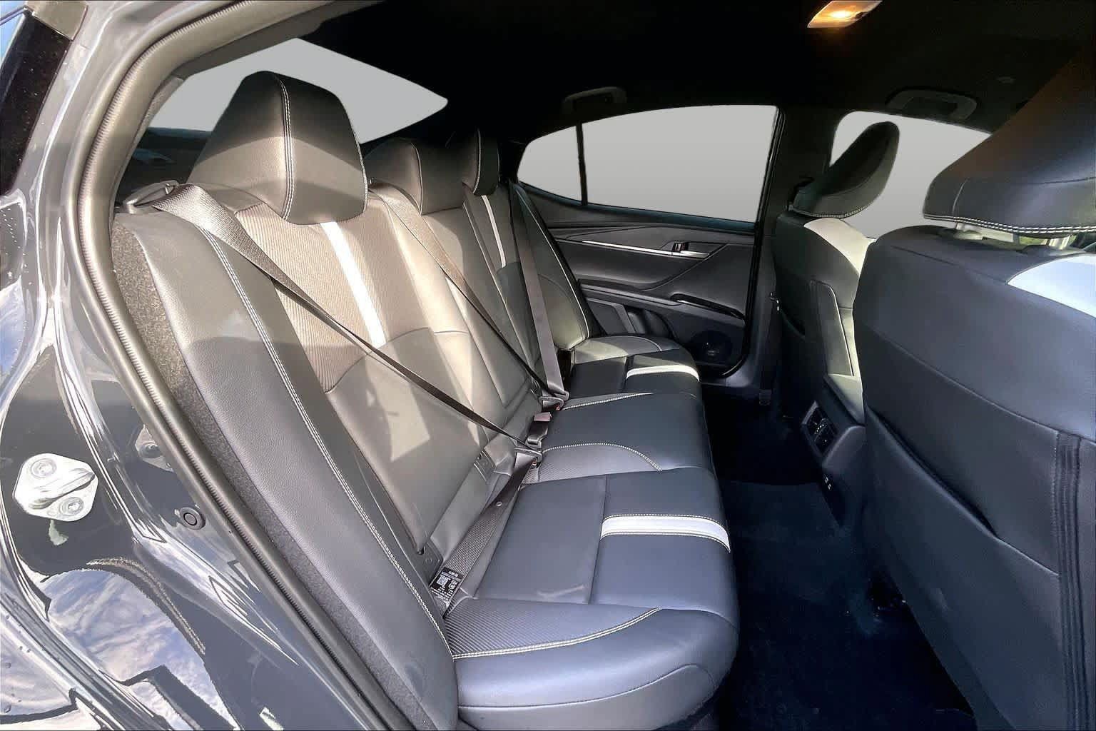 Certified 2026 Toyota Camry SE w/ Preferred Package 1 (TMS) FWD image 19