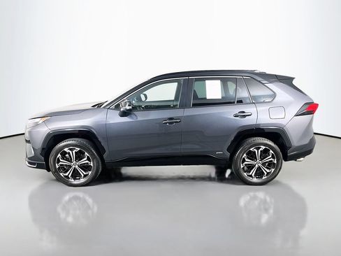 Used 2025 Toyota RAV4 XSE AWD/4WD image 5