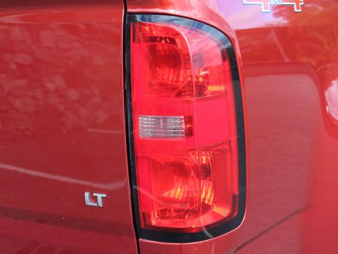 Used 2015 Chevrolet Colorado LT w/ Luxury Package image 42