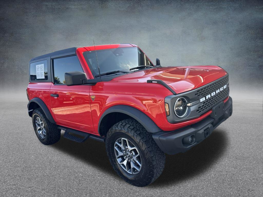 Used 2023 Ford Bronco Badlands AWD/4WD image 2