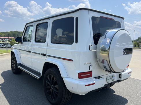 Used 2022 Mercedes-Benz G 550 image 7