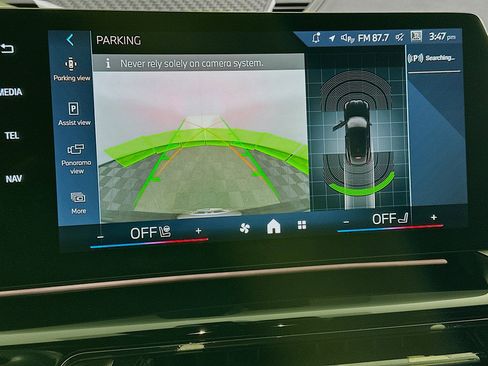 Used 2025 BMW X2 xDrive28i image 23