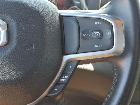 Used 2024 RAM 3500 Big Horn AWD/4WD image 15