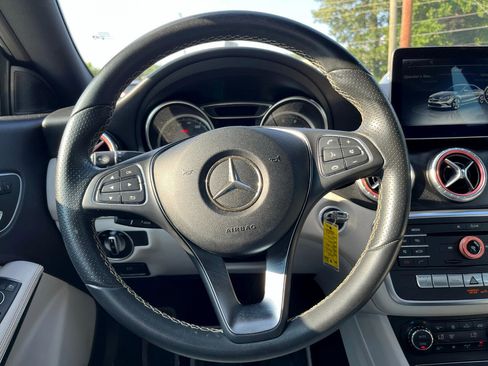 Used 2018 Mercedes-Benz CLA 250 CLA250 4MATIC image 13