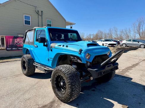 Used 2017 Jeep Wrangler Sport w/ Quick Order Package 24S image 3