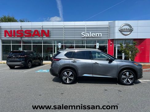 Used 2023 Nissan Rogue SL w/ SL Premium Package AWD/4WD image 8