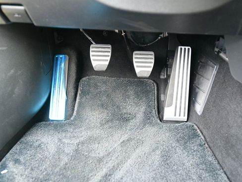 Used 2023 Nissan Z w/ Floor Mat Package (L93) RWD image 21