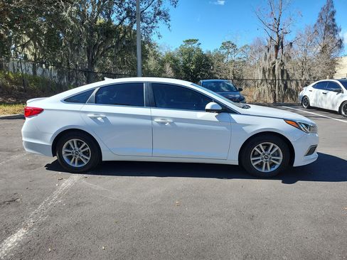 Used 2017 Hyundai Sonata SE image 6