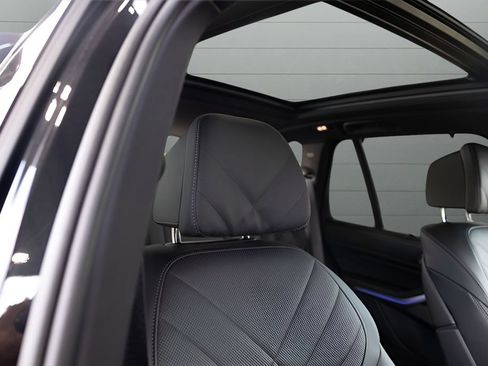 Used 2025 BMW X5 M60i w/ Executive Package AWD/4WD image 80