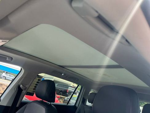 Used 2019 Volkswagen Tiguan S AWD/4WD image 17