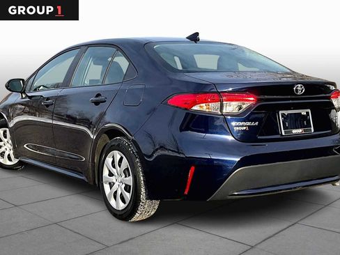 Certified 2022 Toyota Corolla LE image 11