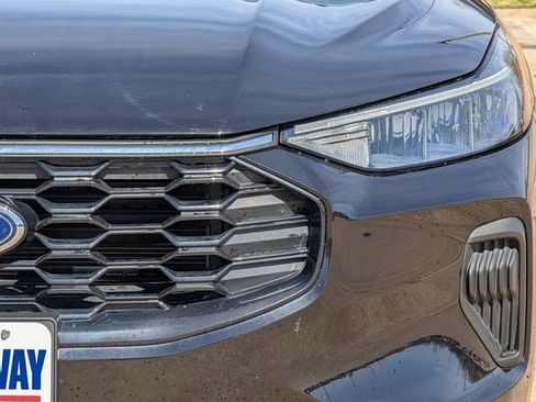 Used 2024 Ford Escape ST-Line w/ Tech Pack #1 image 10
