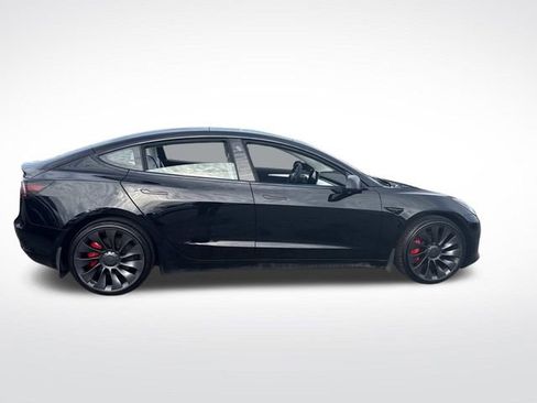 Used 2022 Tesla Model 3 Performance image 9