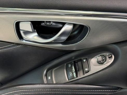 Used 2019 INFINITI Q60 3.0t Luxe image 12