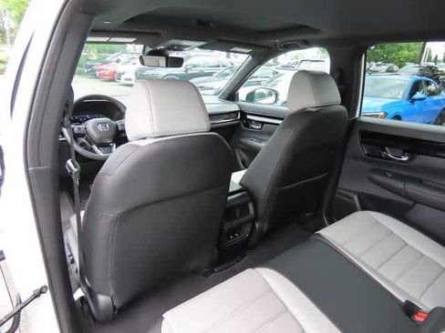 Certified 2026 Honda CR-V Sport Touring image 16