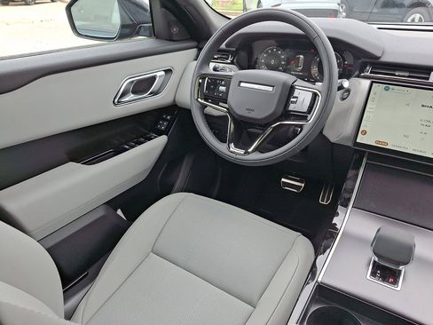 Certified 2026 Land Rover Range Rover Velar Dynamic SE image 15