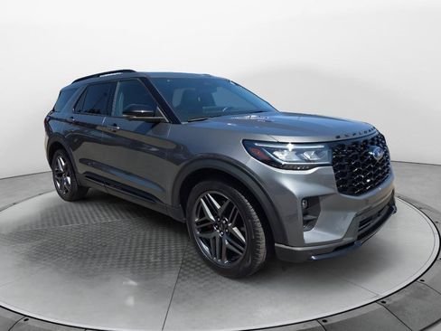 Certified 2025 Ford Explorer ST AWD/4WD image 1