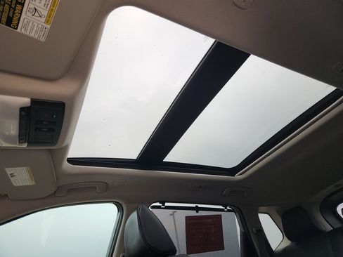 Certified 2023 Nissan Rogue SV w/ SV Premium Package FWD image 16