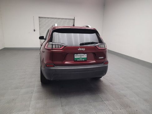Used 2019 Jeep Cherokee Latitude w/ Popular Appearance Group FWD image 6