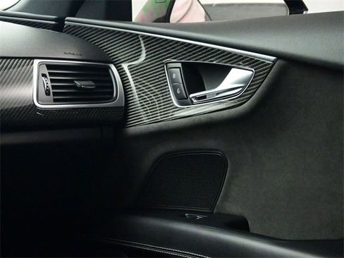 Used 2016 Audi RS 7 Prestige image 15