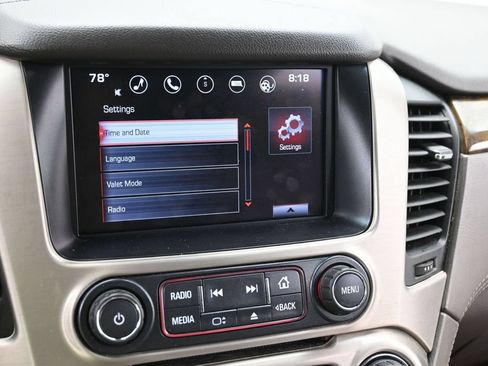 Used 2016 GMC Yukon XL Denali w/ Open Road Package AWD/4WD image 11