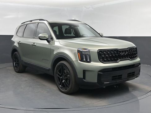 Certified 2025 Kia Telluride EX X-Line AWD/4WD image 8