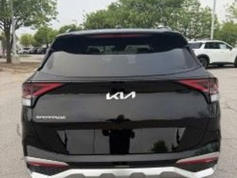 Used 2024 Kia Sportage SX image 6