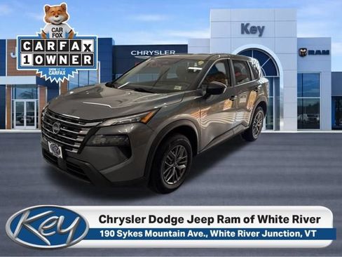 Used 2024 Nissan Rogue S AWD/4WD image 1