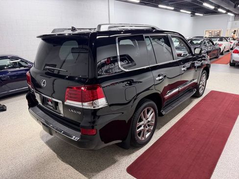 Used 2014 Lexus LX 570 4WD image 13