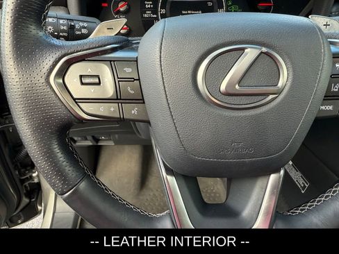 Used 2022 Lexus LX 600 F Sport image 10