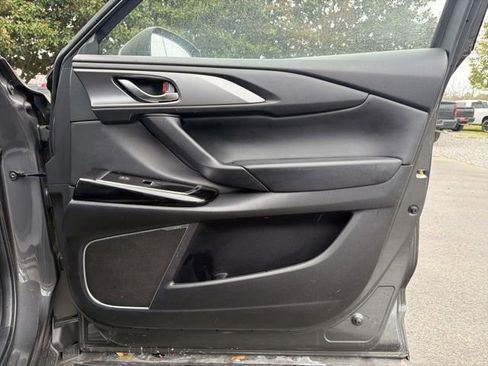 Used 2022 MAZDA CX-9 Touring Plus image 9