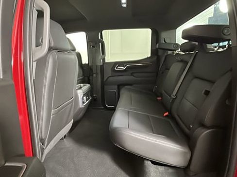 Used 2024 GMC Sierra 1500 SLT w/ SLT Convenience Package AWD/4WD image 26